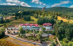 Hotel & Medi-Spa Bialy Kamien